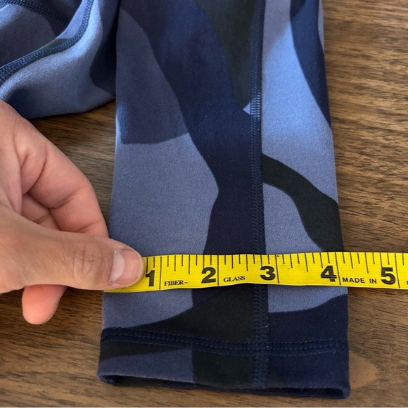 ❤️ Under armour Blue Camouflage Leggings fitted S - Picture 9 of 9
